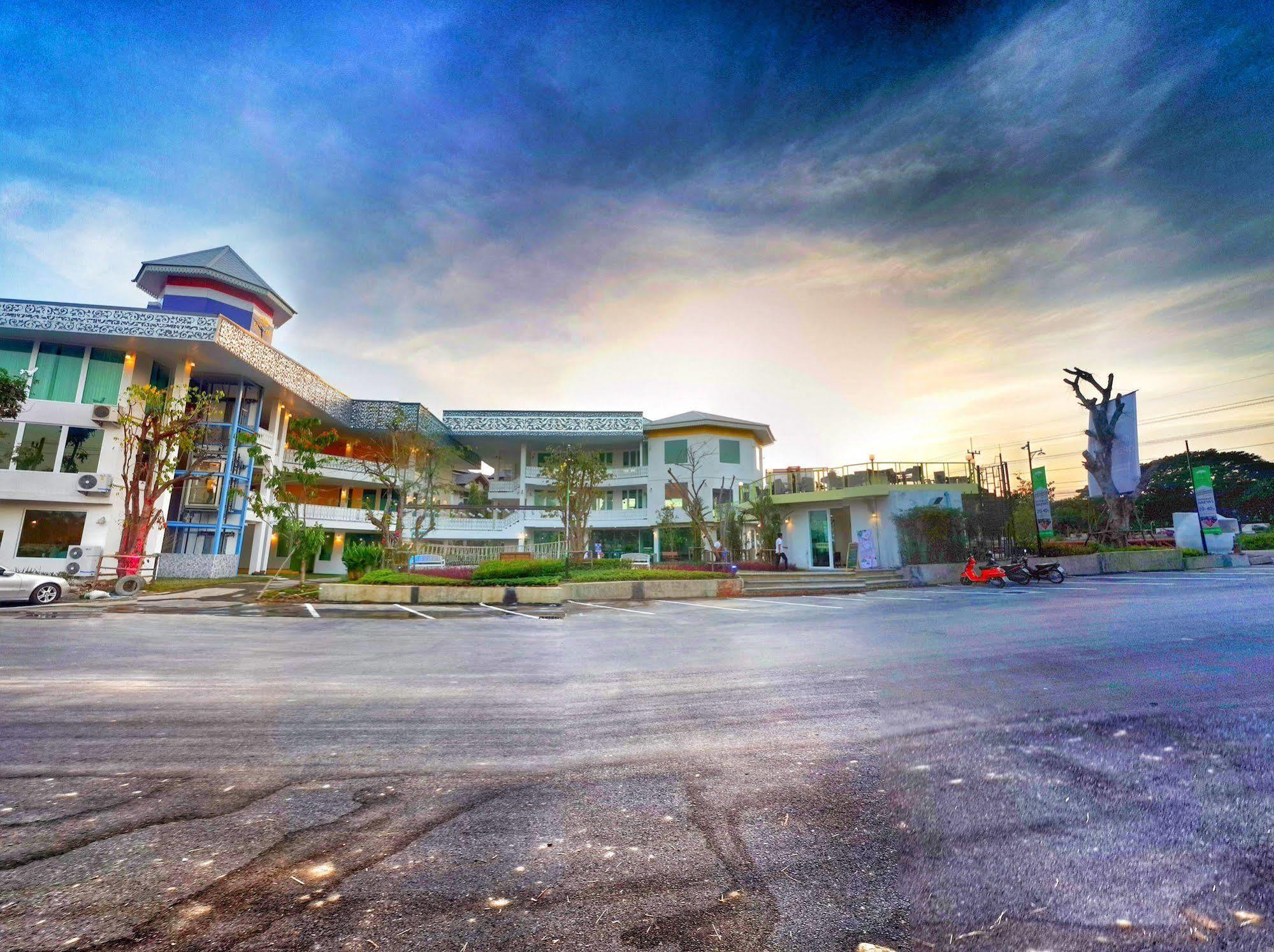 Dream Hills Chiang Mai Exterior foto